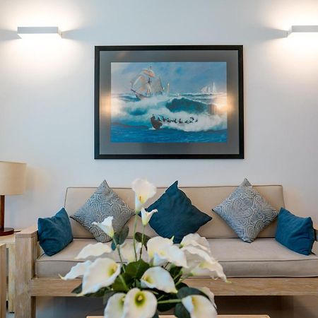 Oceanfront Galle By Icc 外观 照片