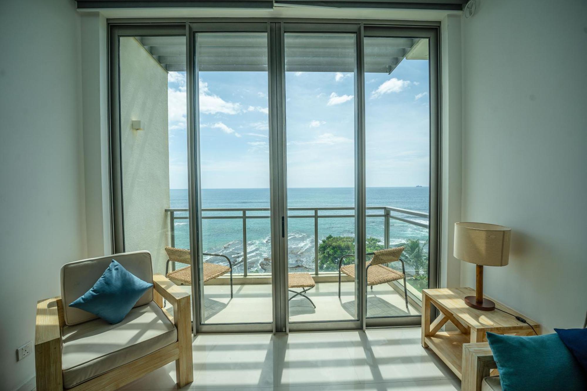 Oceanfront Galle By Icc 外观 照片