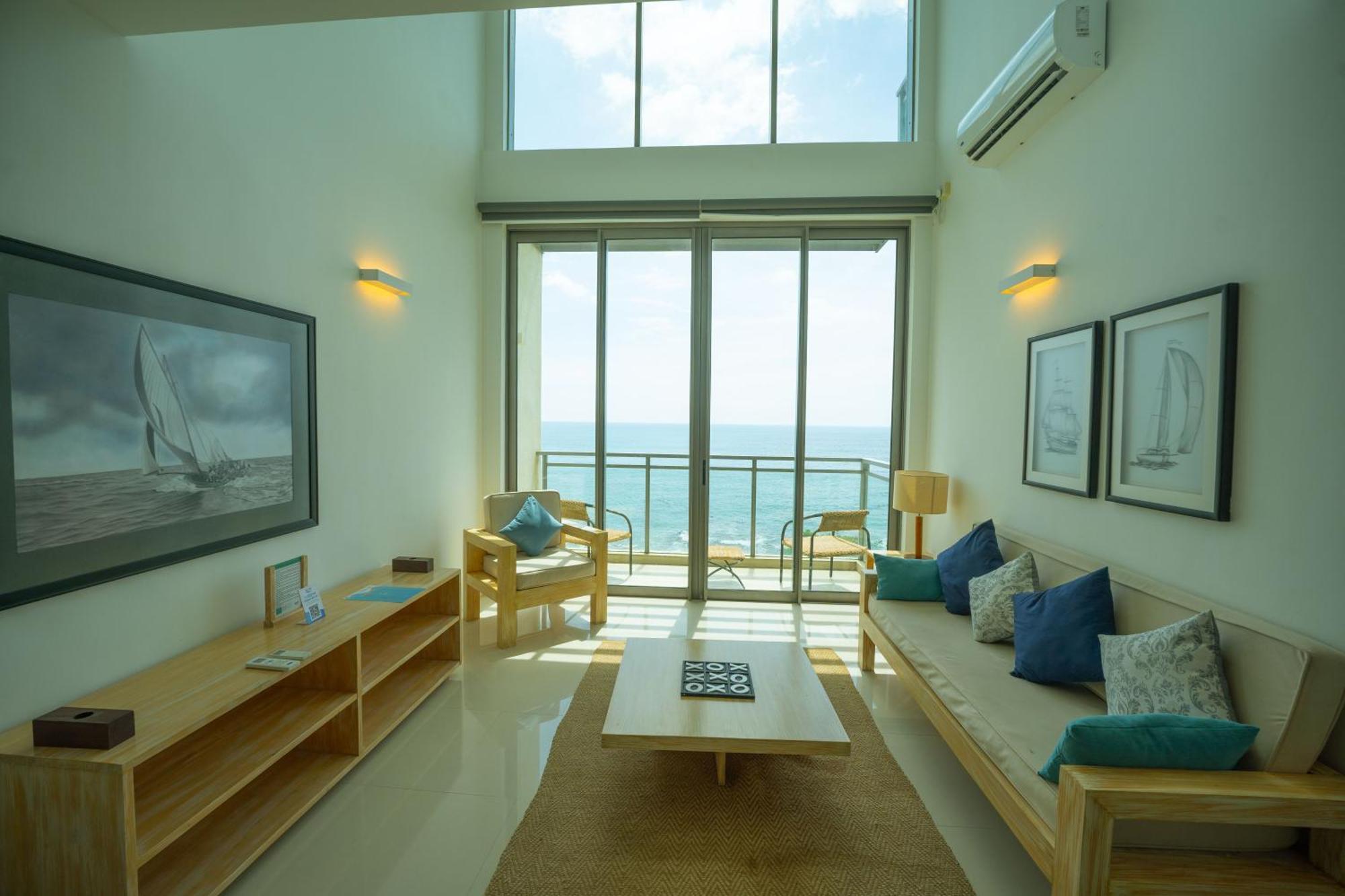 Oceanfront Galle By Icc 外观 照片