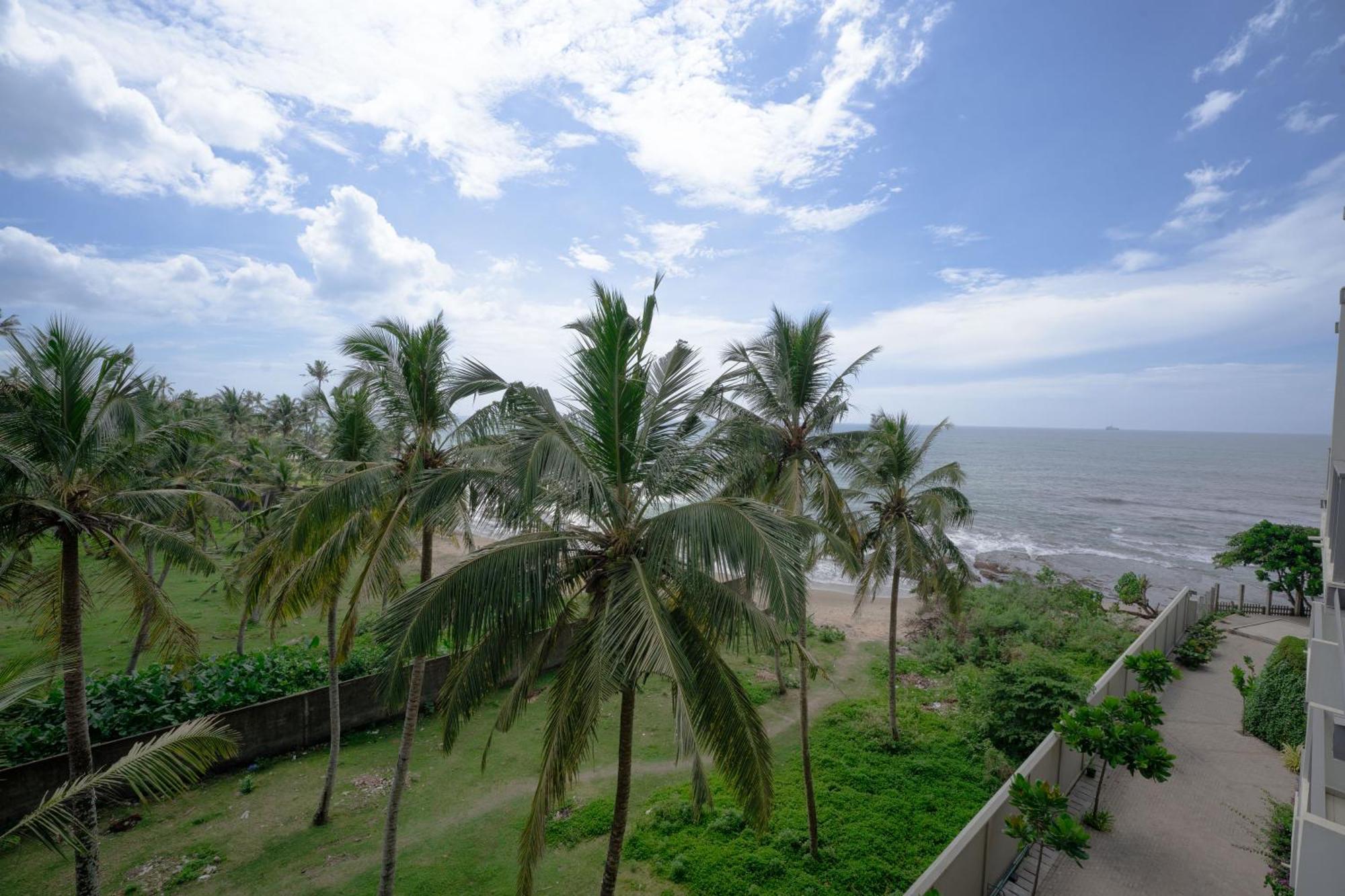 Oceanfront Galle By Icc 外观 照片