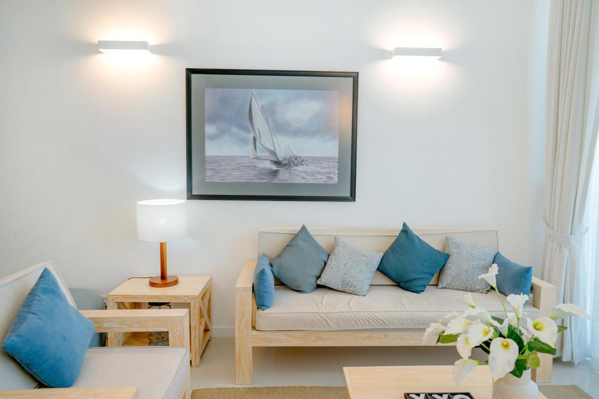 Oceanfront Galle By Icc 外观 照片